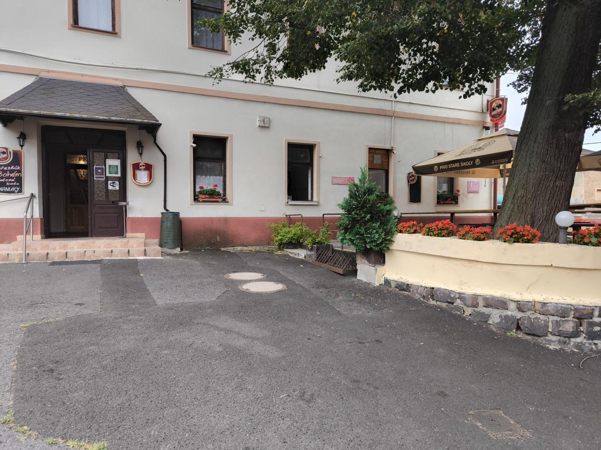 Penzion U Zeleneho Stromu Telnice 外观 照片