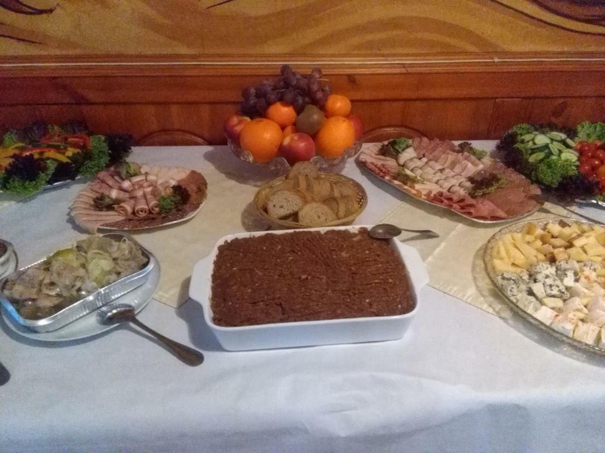 Penzion U Zeleneho Stromu Telnice 外观 照片