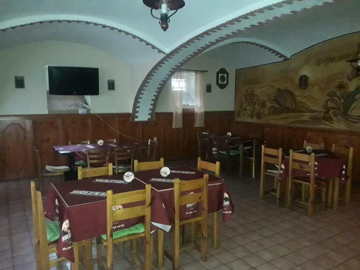 Penzion U Zeleneho Stromu Telnice 外观 照片