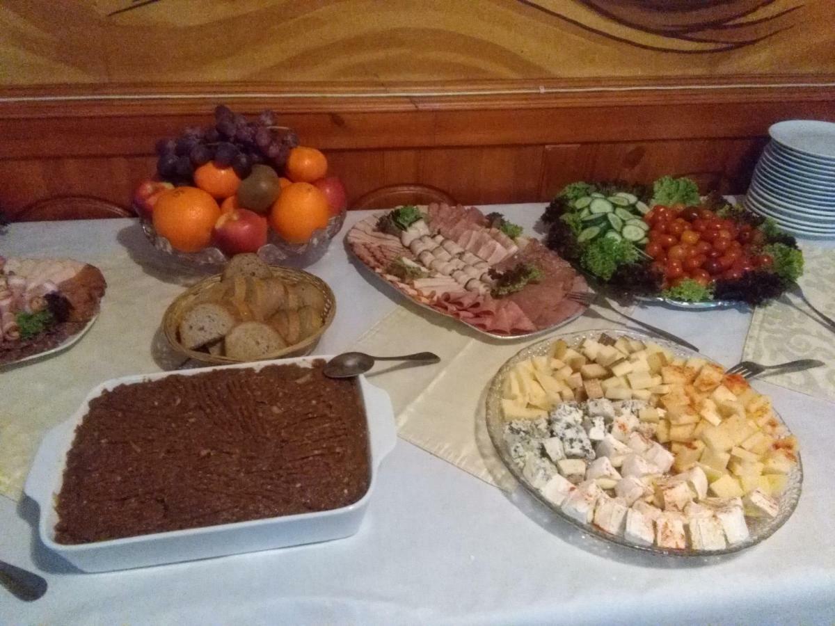 Penzion U Zeleneho Stromu Telnice 外观 照片